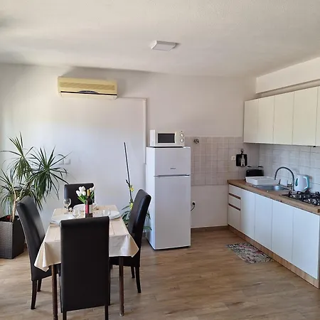 Amazing With A Terrace Appartement *